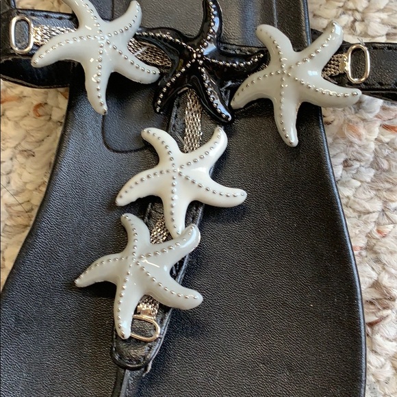 NWOT Dolce by mojomoxy sandals - Picture 2 of 3